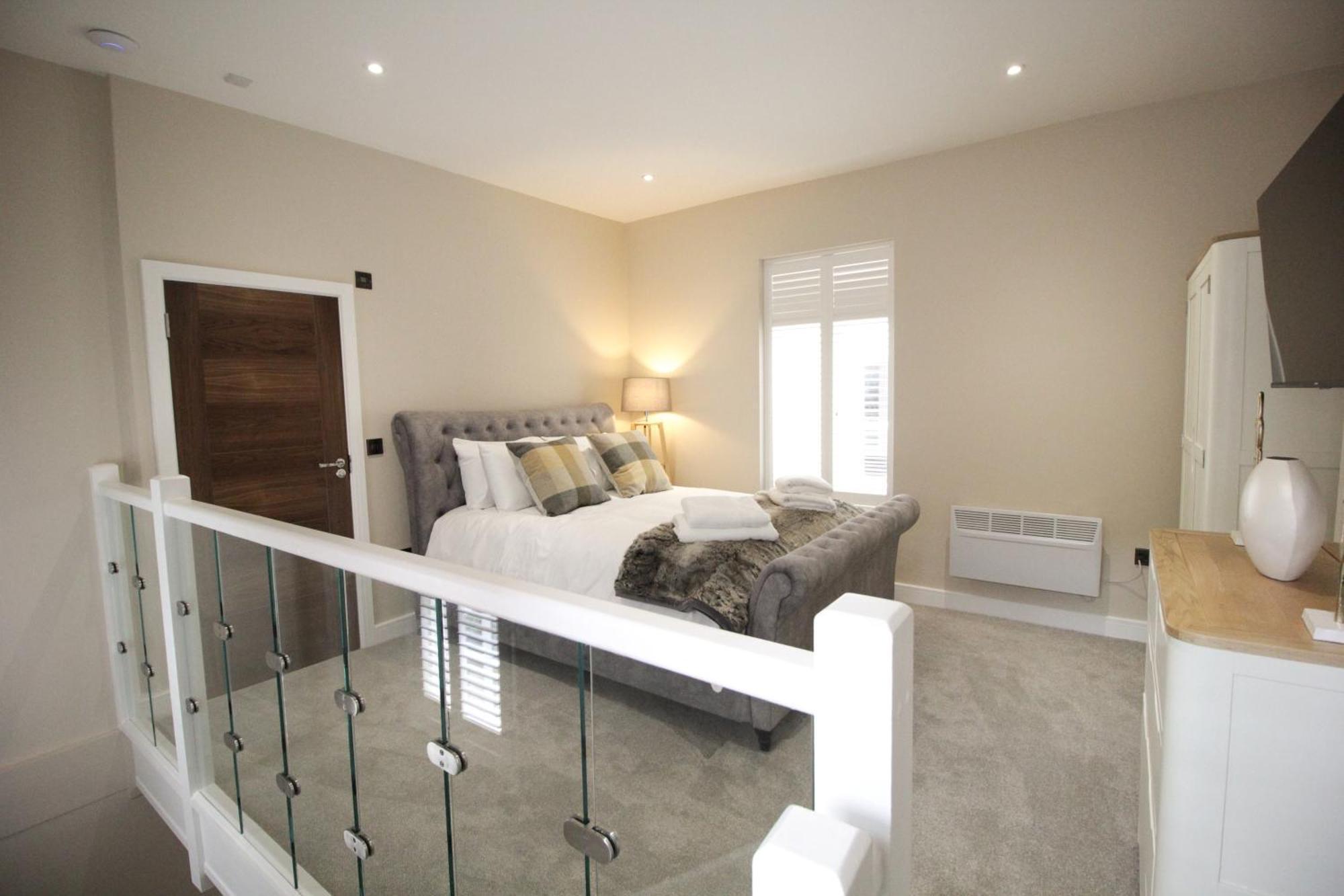Ashbourne Luxury Suites Exterior photo